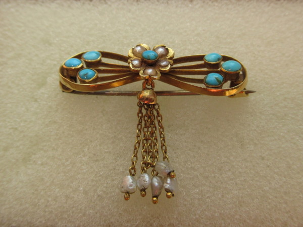 Turkoosi-helmi rintakoru-kauluskoru